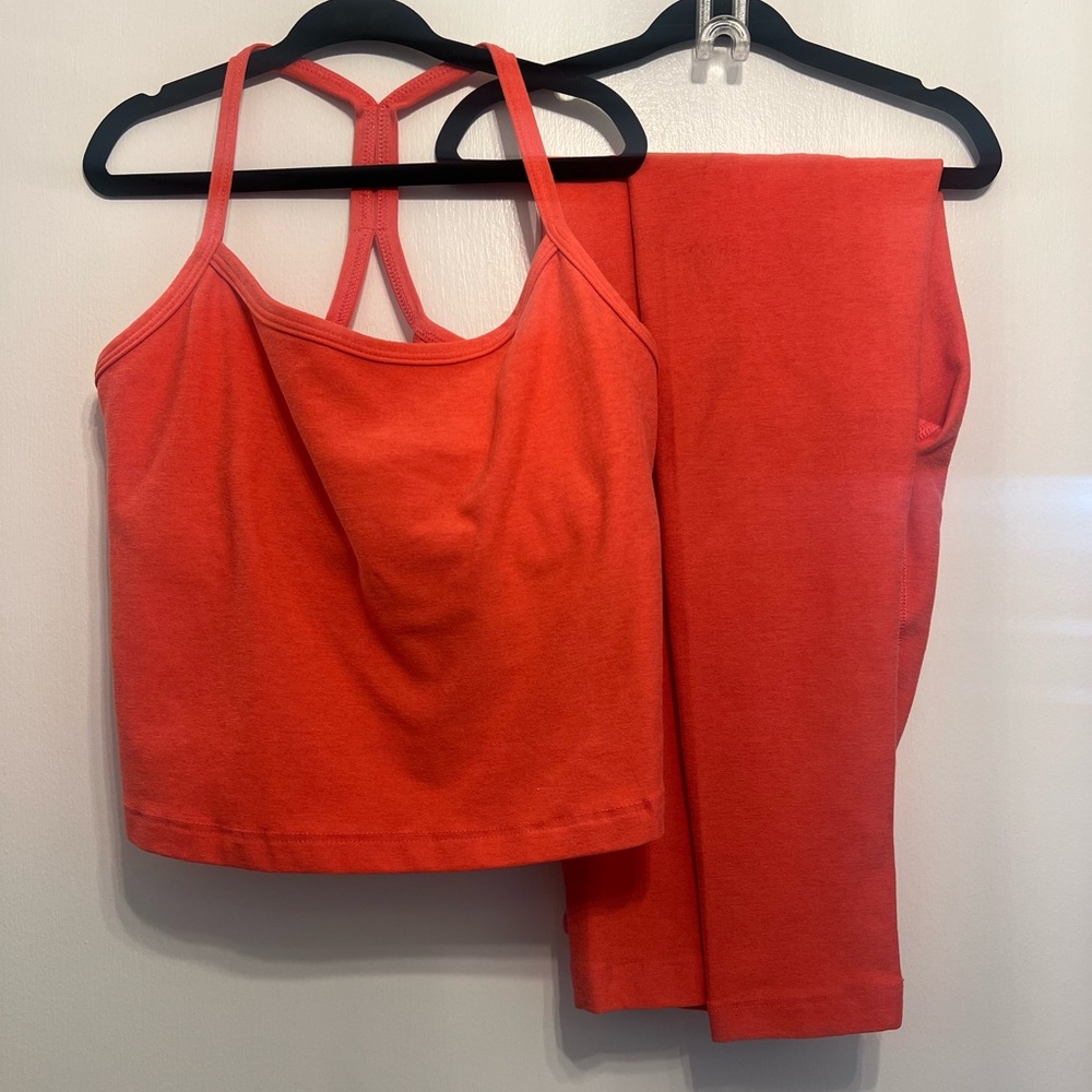 Beyond Yoga Coral Glow